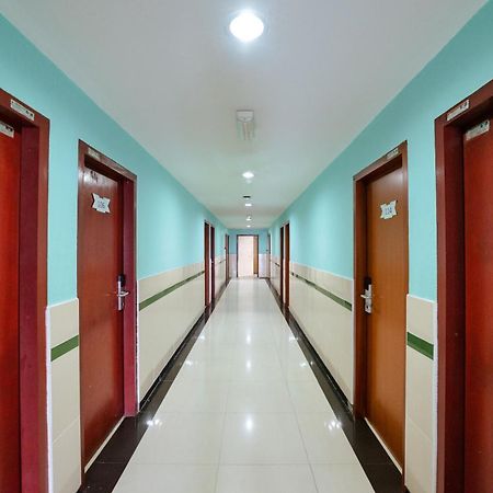 Oyo 90208 Milion Inn 米里 外观 照片