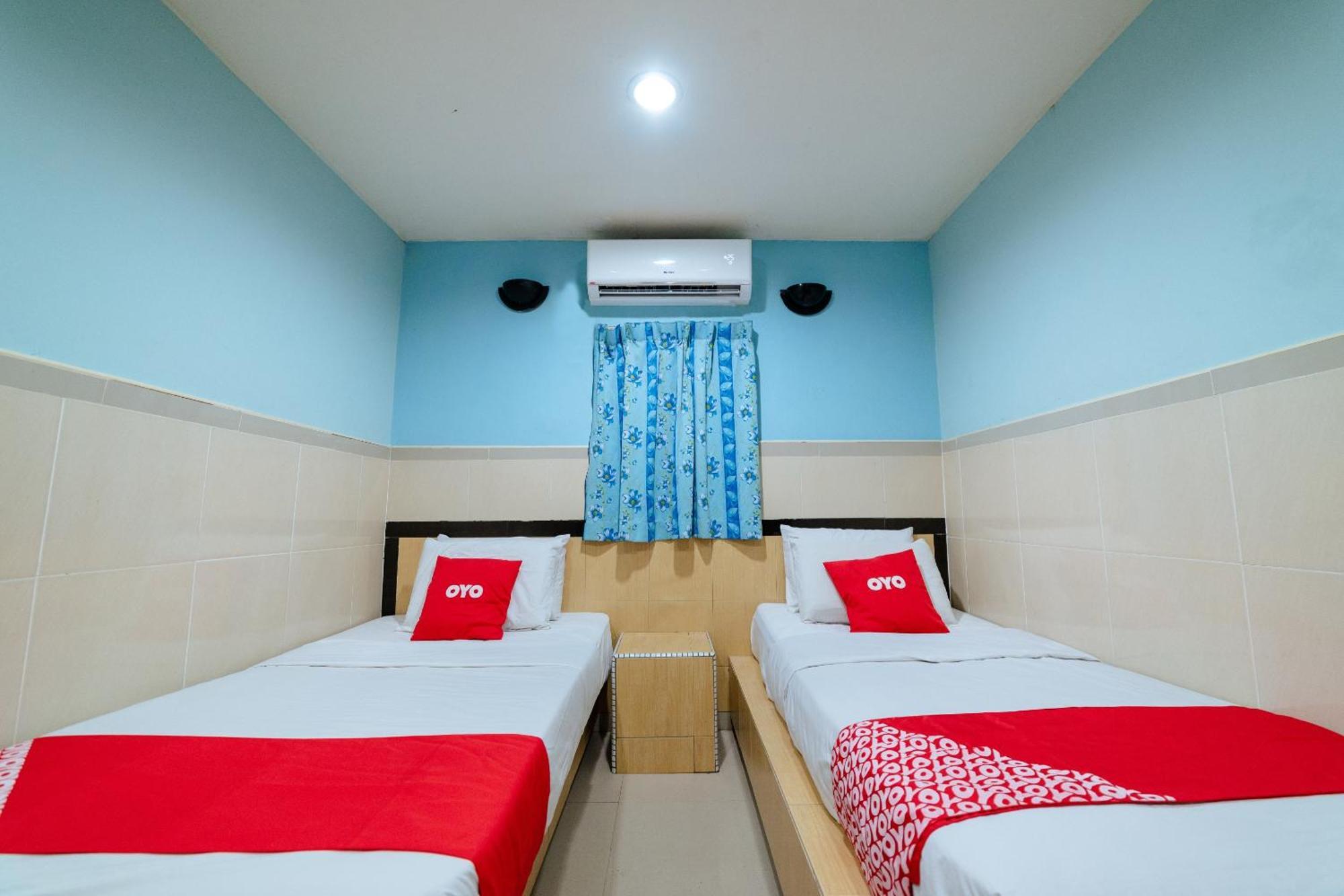 Oyo 90208 Milion Inn 米里 外观 照片