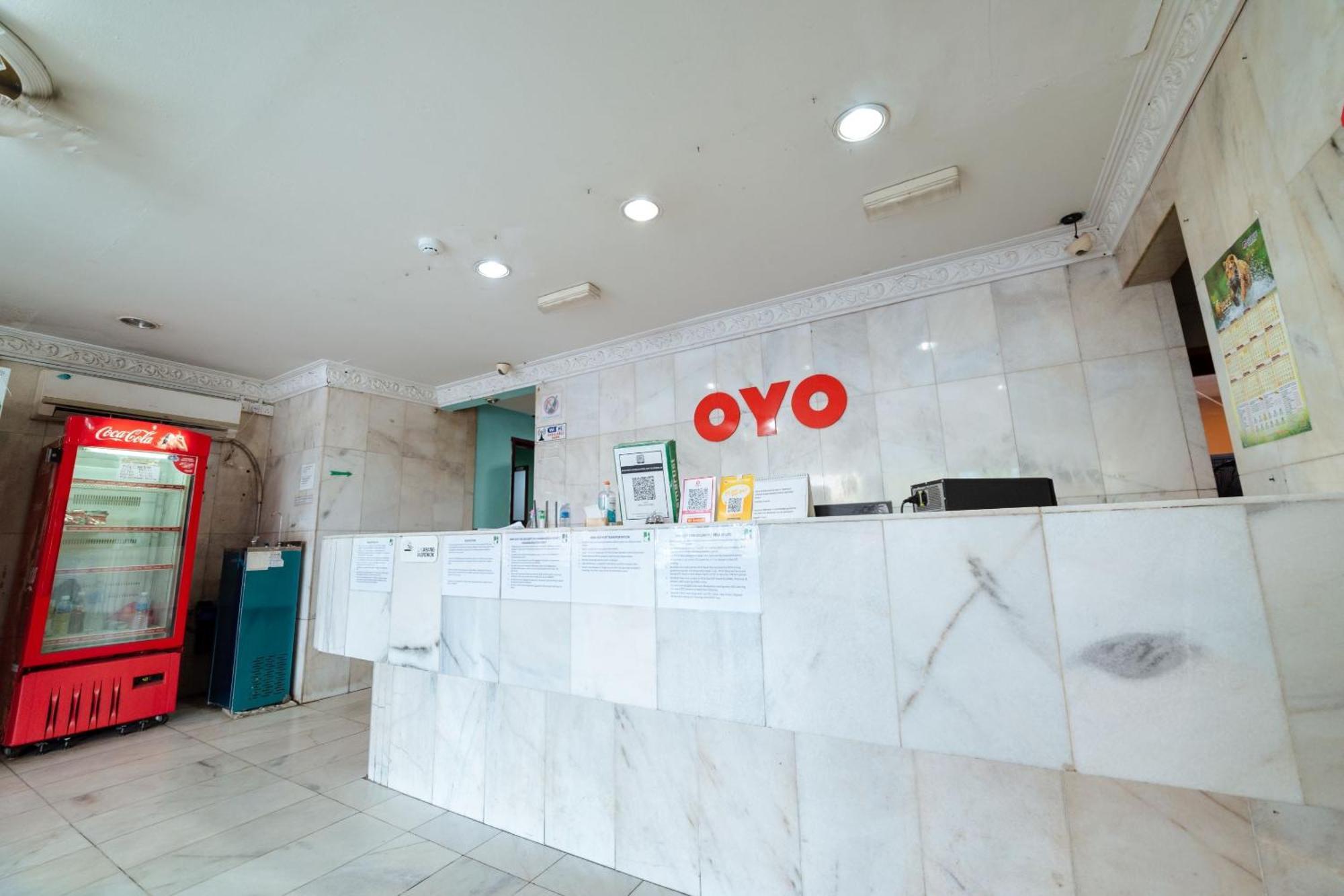 Oyo 90208 Milion Inn 米里 外观 照片
