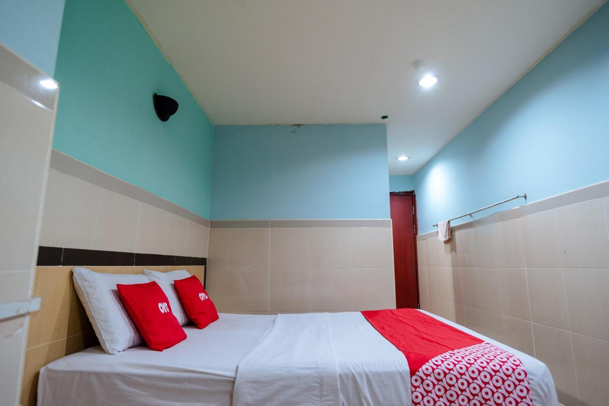 Oyo 90208 Milion Inn 米里 外观 照片